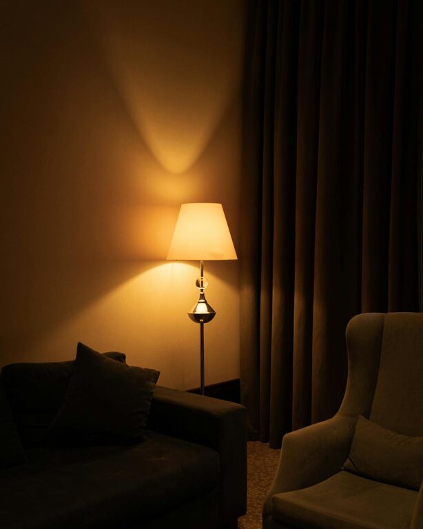 Tips for Creating a Cozy and Inviting Home Environment